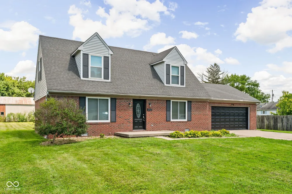 202 Levi Street Lizton, IN 46149