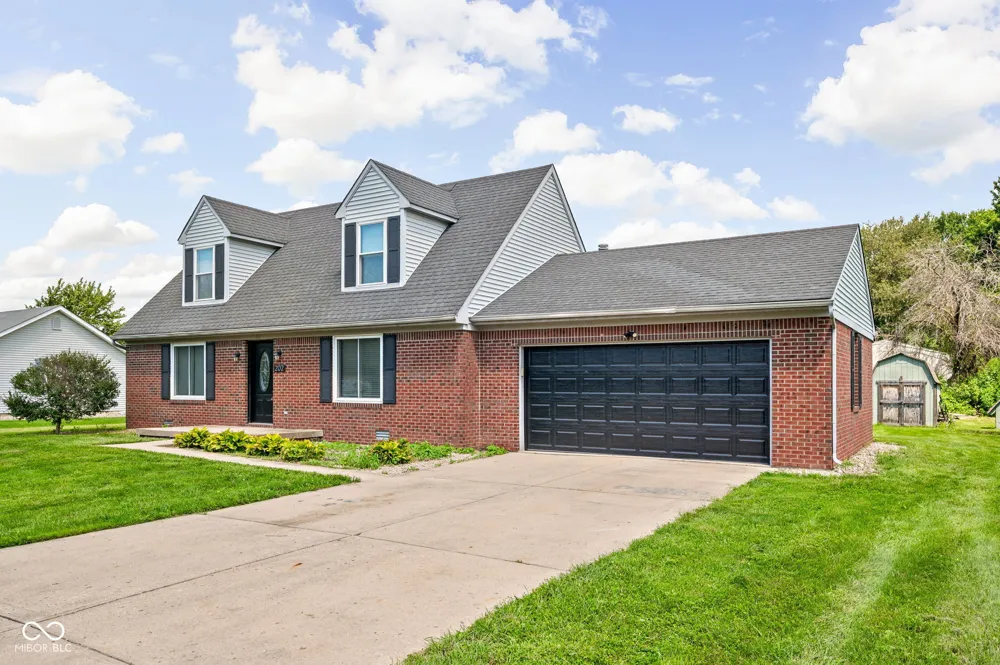 202 Levi Street Lizton, IN 46149