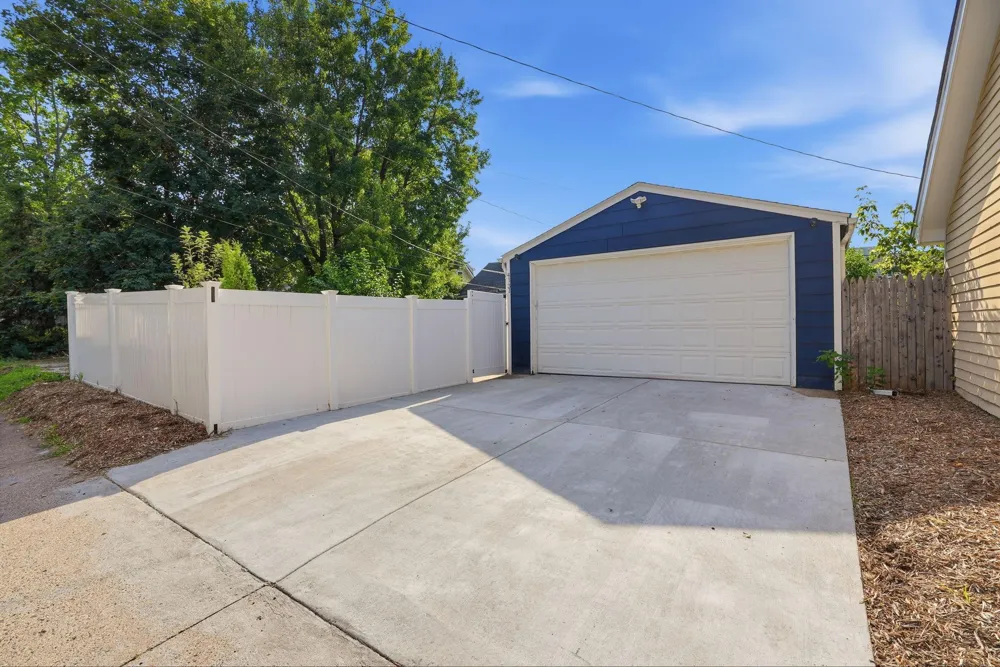 4131 4th Street NE Columbia Heights, MN 55421