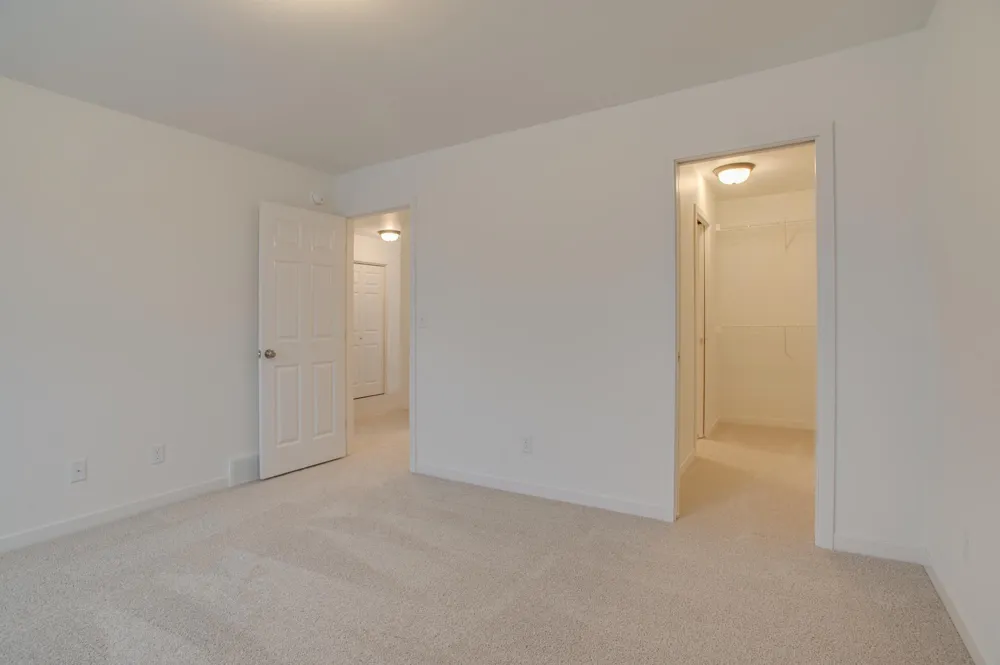 2516 38th Avenue S Moorhead, MN 56560
