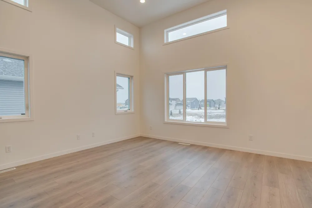 2516 38th Avenue S Moorhead, MN 56560