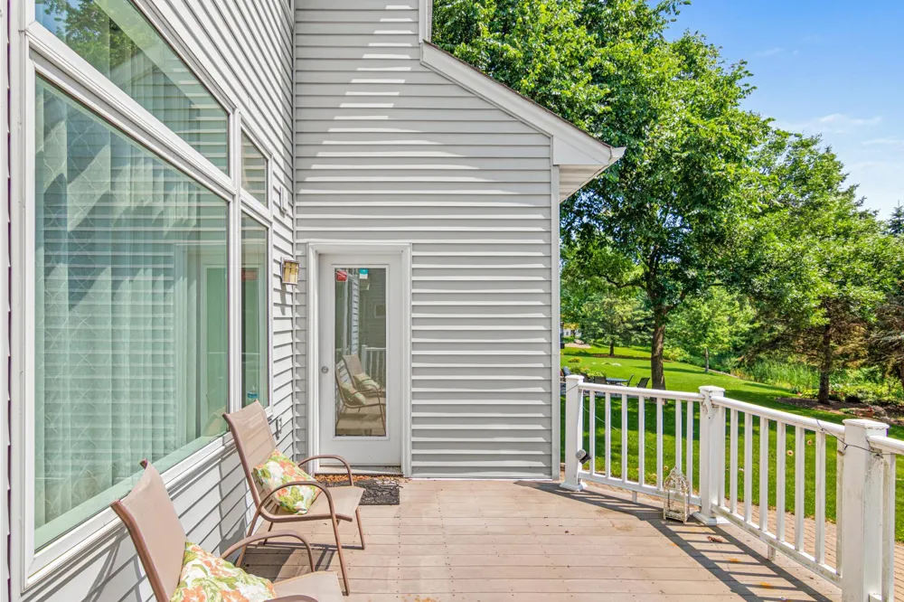 2417 87th Trail Brooklyn Park, MN 55443