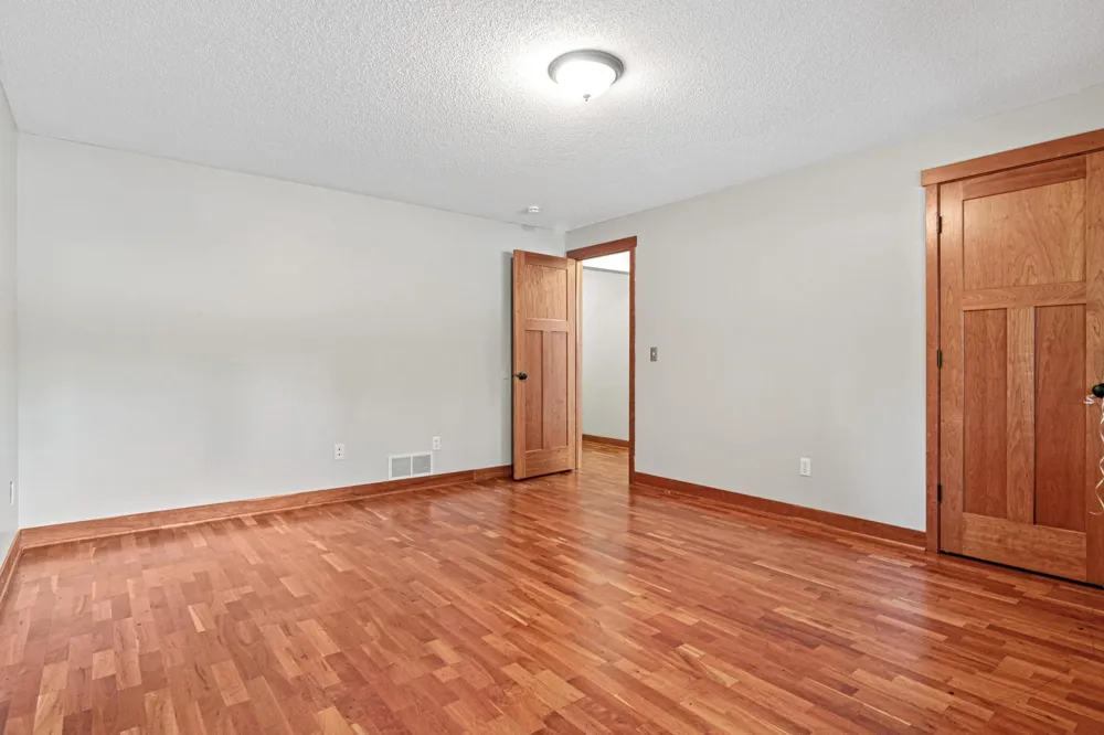 2417 87th Trail Brooklyn Park, MN 55443