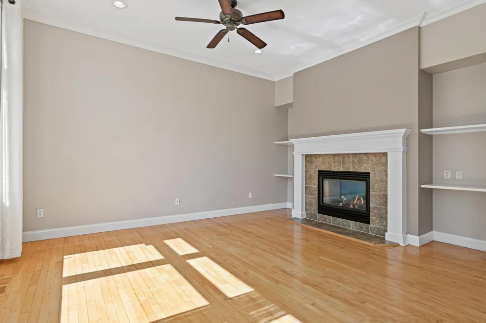 2417 87th Trail Brooklyn Park, MN 55443