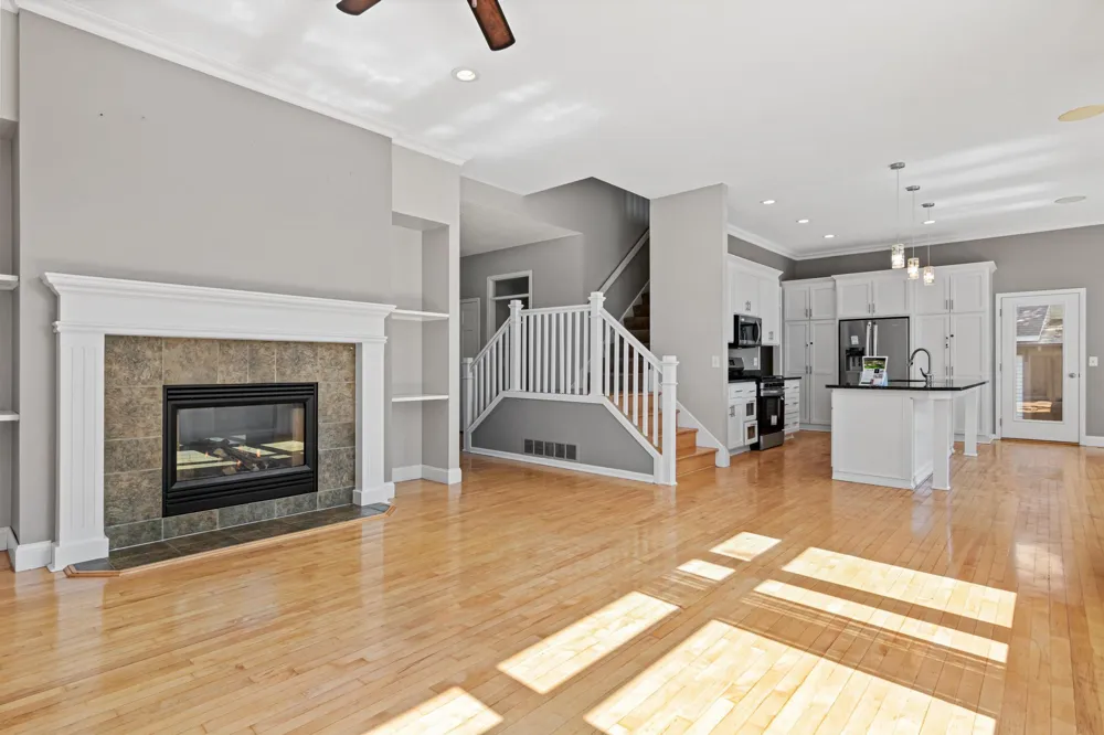 2417 87th Trail Brooklyn Park, MN 55443