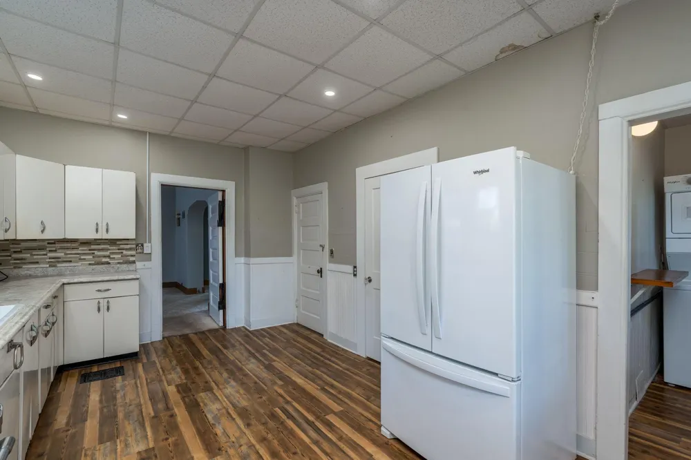 408 S Main Street Le Sueur, MN 56058