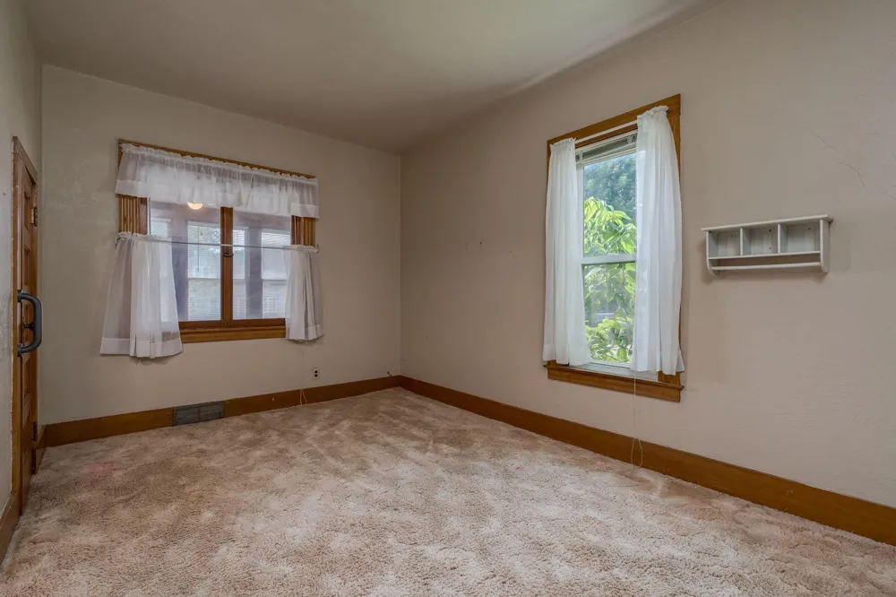 408 S Main Street Le Sueur, MN 56058