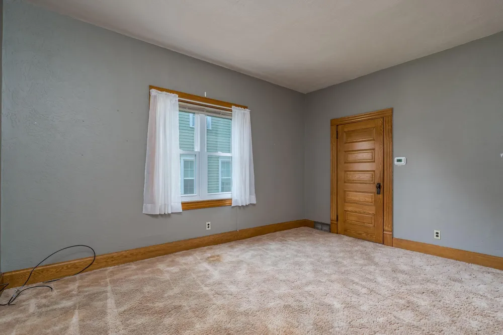408 S Main Street Le Sueur, MN 56058