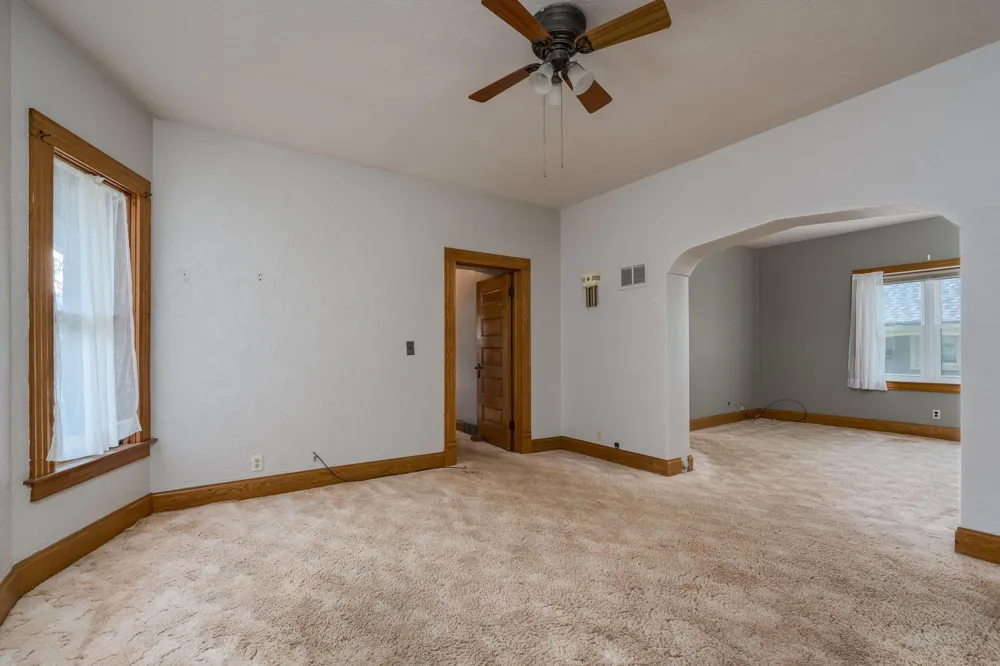 408 S Main Street Le Sueur, MN 56058