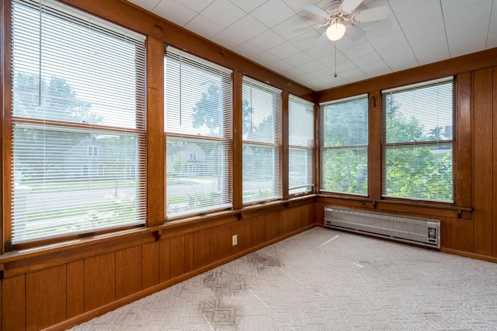 408 S Main Street Le Sueur, MN 56058