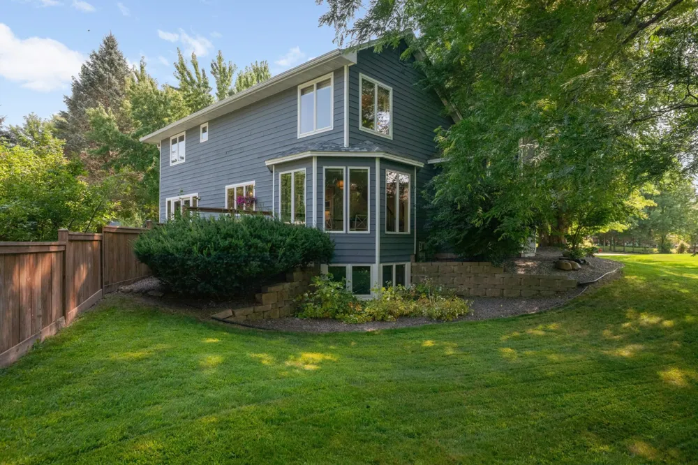 2260 Walnut Creek Drive W Stillwater, MN 55082