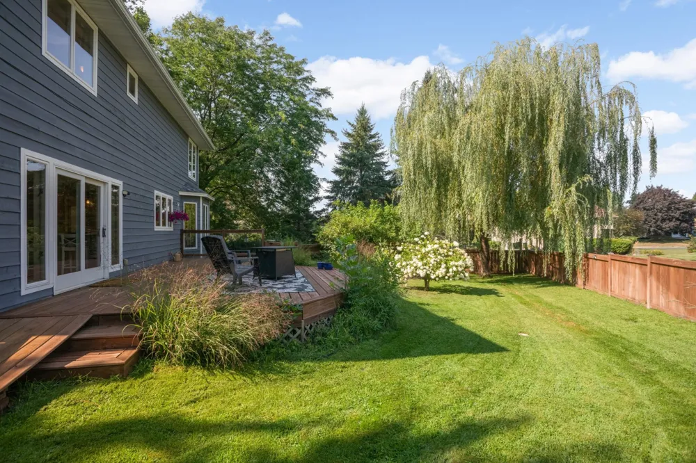 2260 Walnut Creek Drive W Stillwater, MN 55082