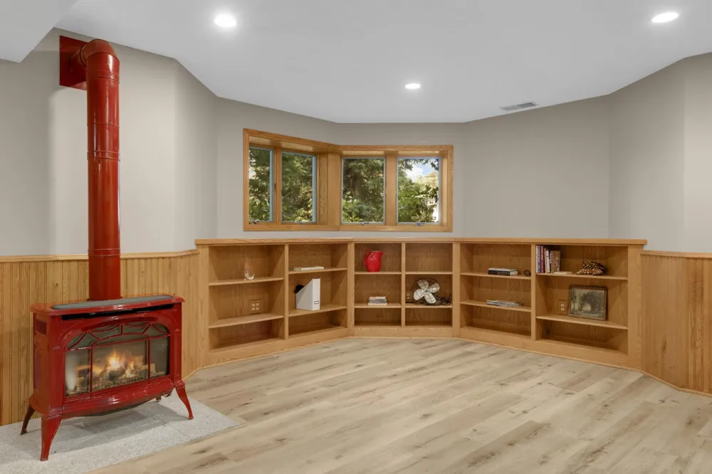 2260 Walnut Creek Drive W Stillwater, MN 55082
