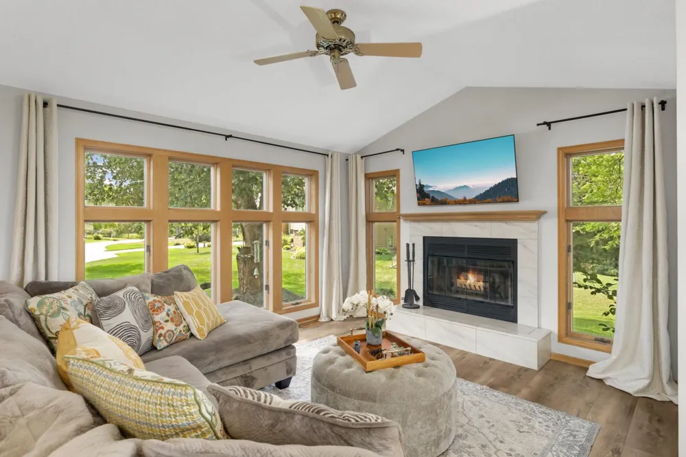 2260 Walnut Creek Drive W Stillwater, MN 55082