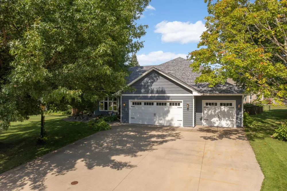 2260 Walnut Creek Drive W Stillwater, MN 55082