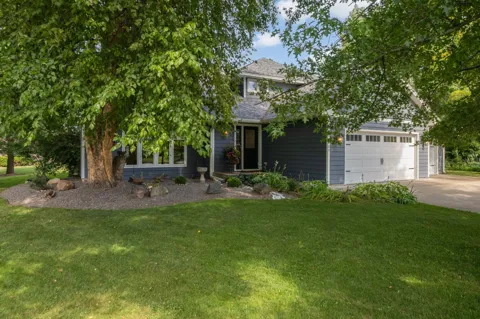 2260 Walnut Creek Drive W