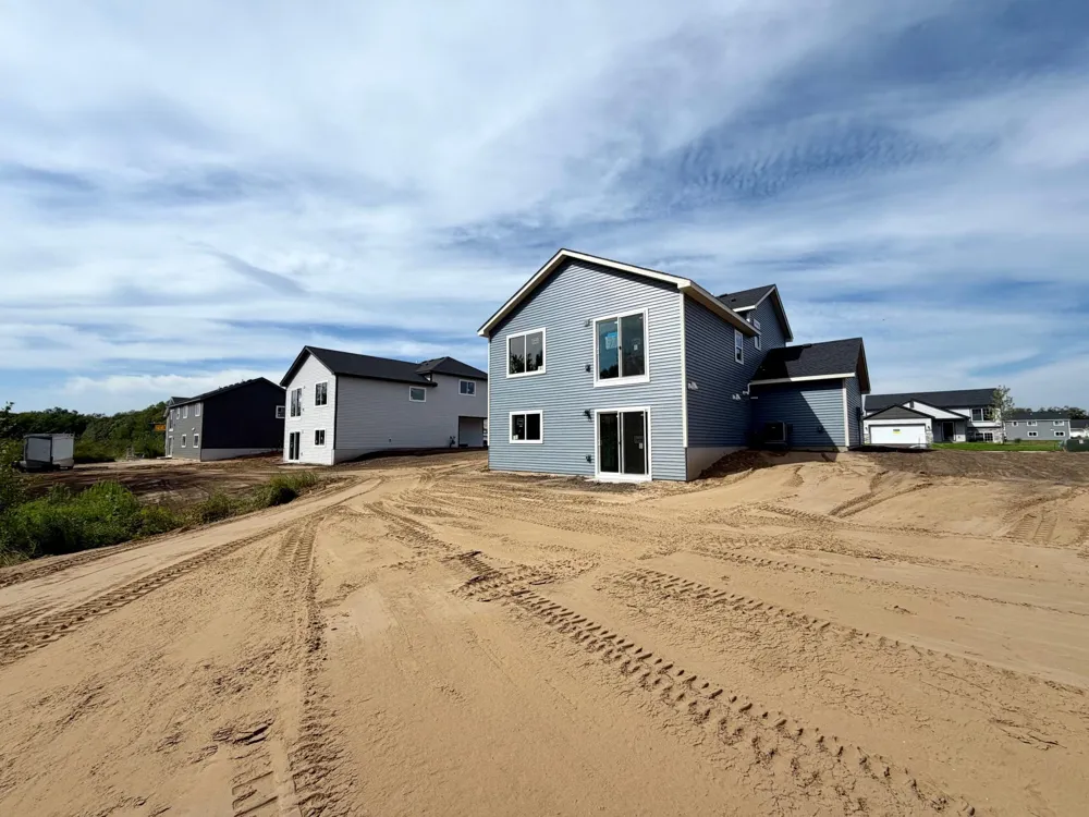 37538 Greenway Avenue North Branch, MN 55056