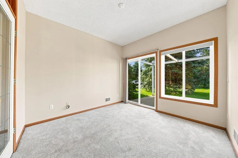 14795 Bloomfield Circle Rosemount, MN 55068