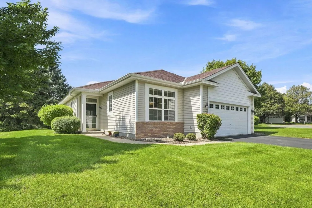 14795 Bloomfield Circle Rosemount, MN 55068