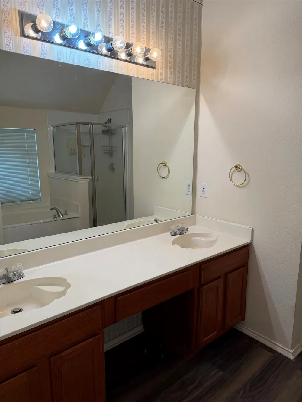 406 Alta Ridge Drive Keller, TX 76248