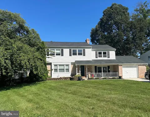 625 FOXCROFT DRIVE