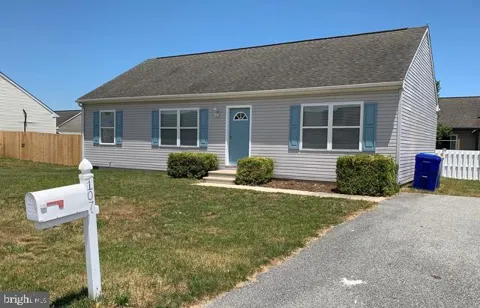 107 MERMAID LANE