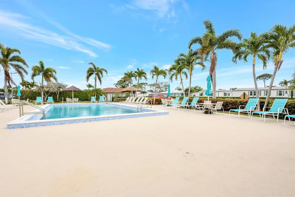 51003 Galina Bay Boynton Beach, FL 33436