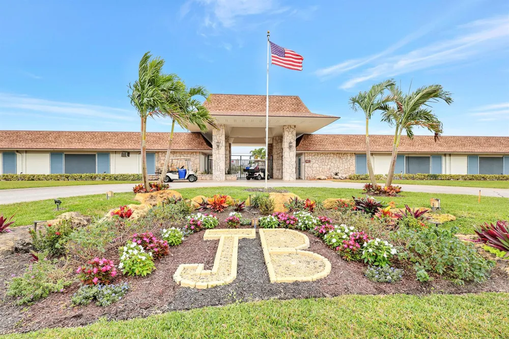51003 Galina Bay Boynton Beach, FL 33436
