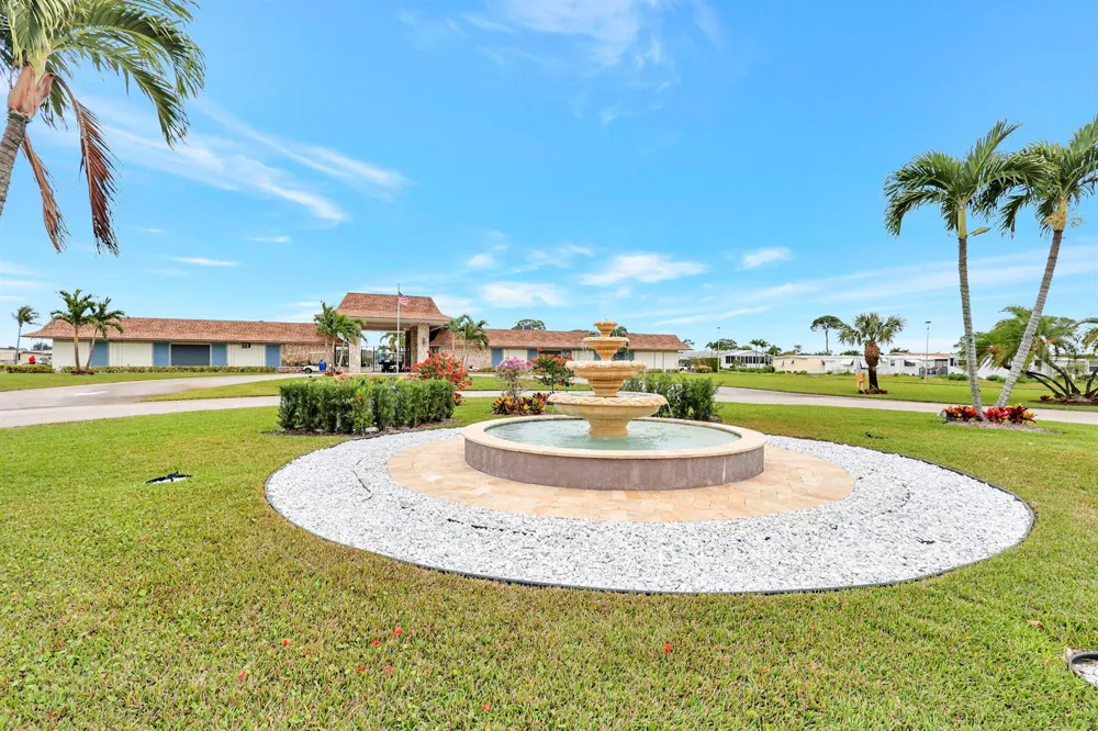 51003 Galina Bay Boynton Beach, FL 33436