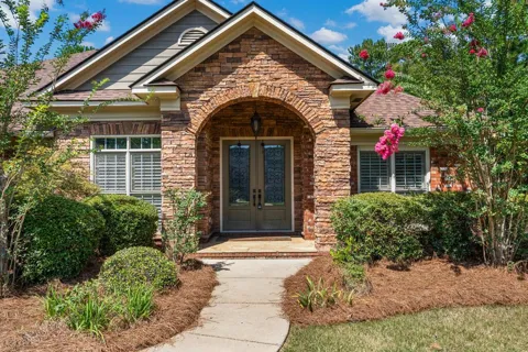 8012 Imperial Court