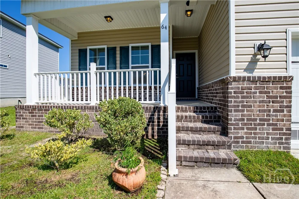 64 Dunnoman Drive Savannah, GA 31419