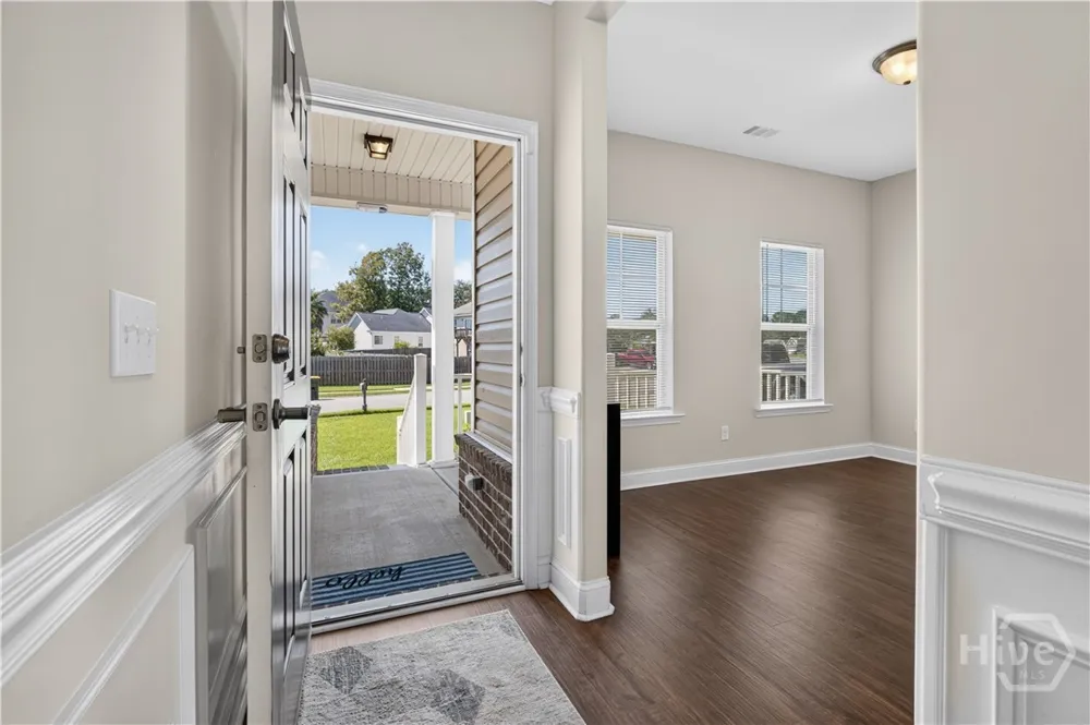 64 Dunnoman Drive Savannah, GA 31419