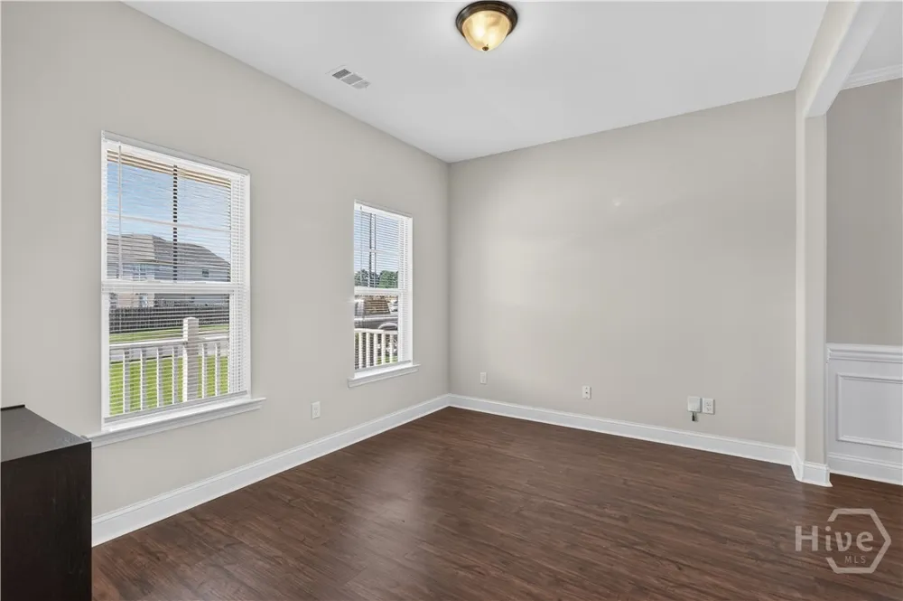 64 Dunnoman Drive Savannah, GA 31419