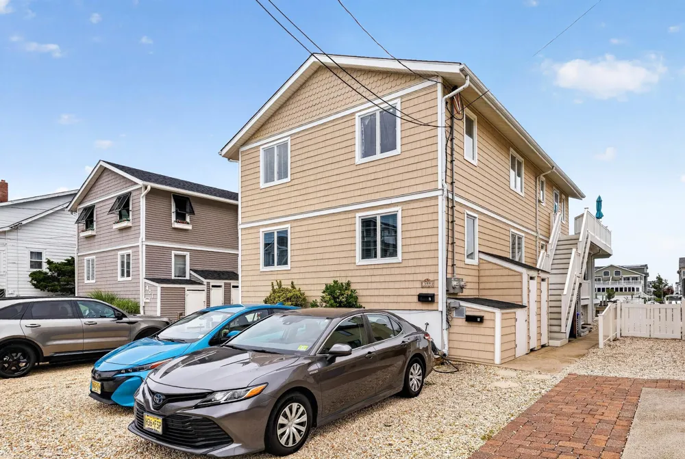 399 24th Street Avalon, NJ 08202