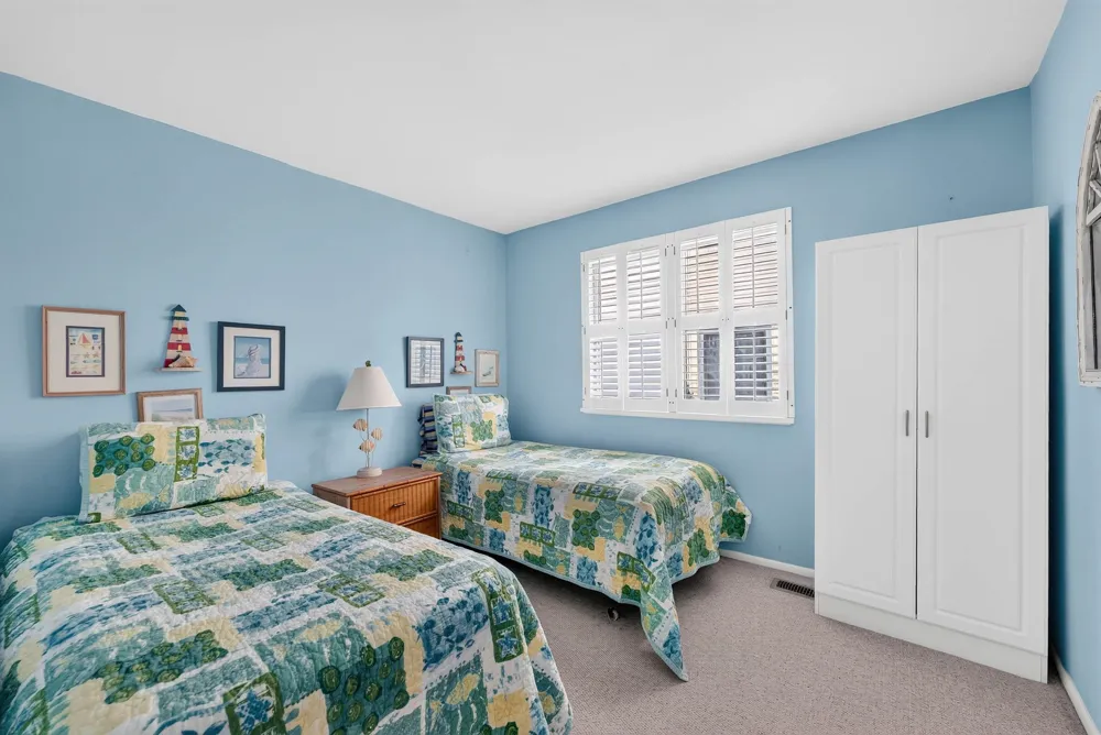 399 24th Street Avalon, NJ 08202