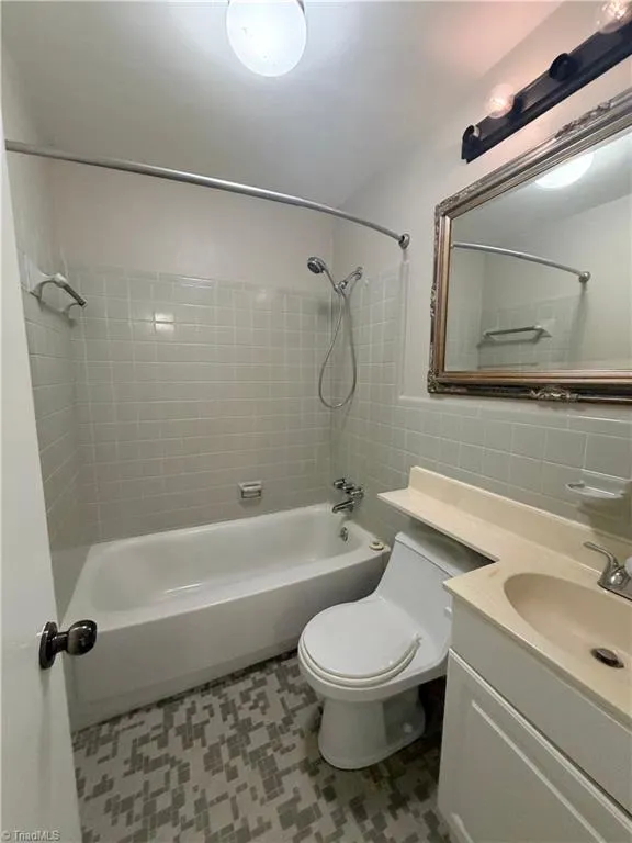 1908 Cardinal Crest Road Greensboro, NC 27406