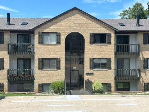 2200 Augusta Boulevard #128