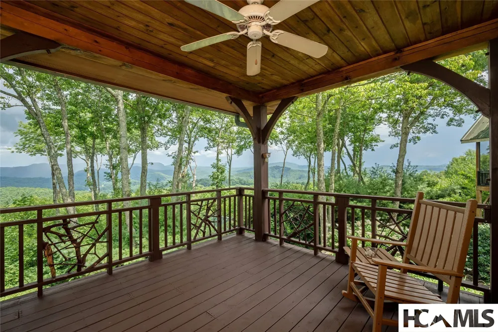 134 Bonanza Drive Cullowhee, NC 28723