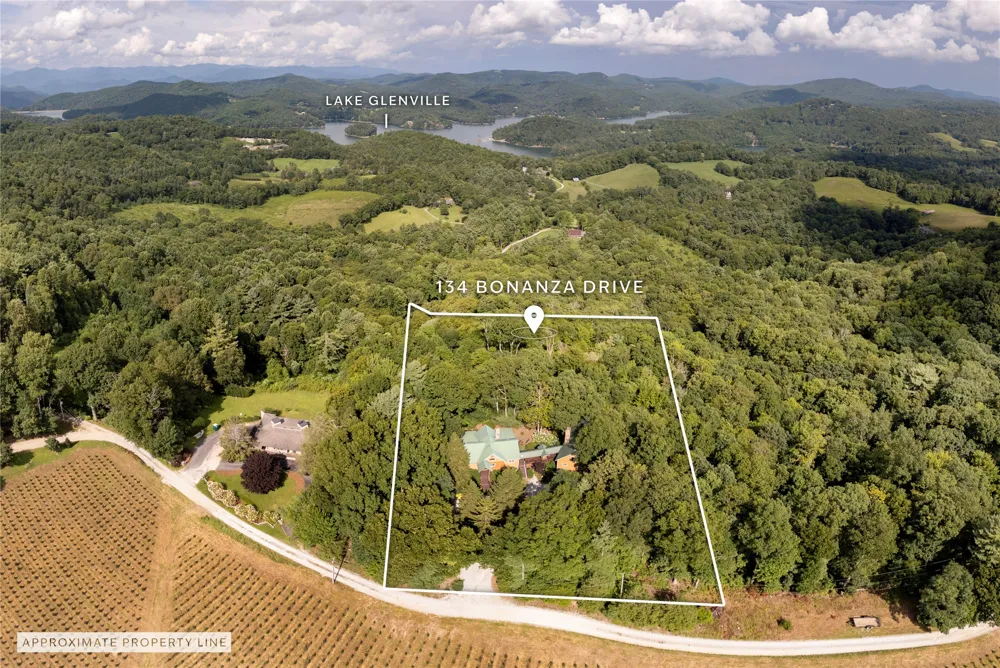 134 Bonanza Drive Cullowhee, NC 28723