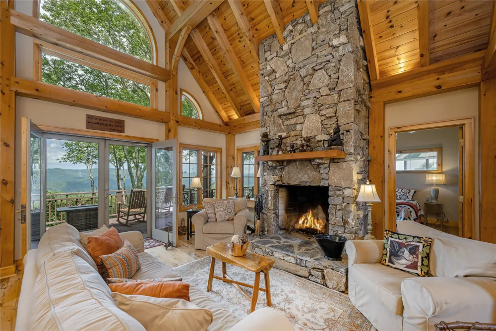 134 Bonanza Drive Cullowhee, NC 28723