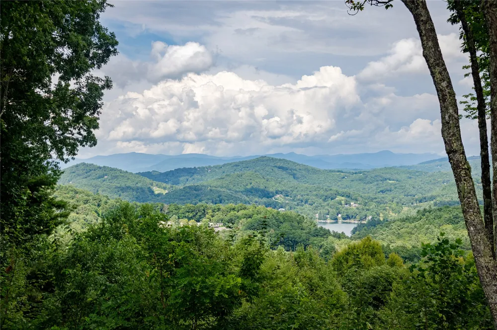 134 Bonanza Drive Cullowhee, NC 28723