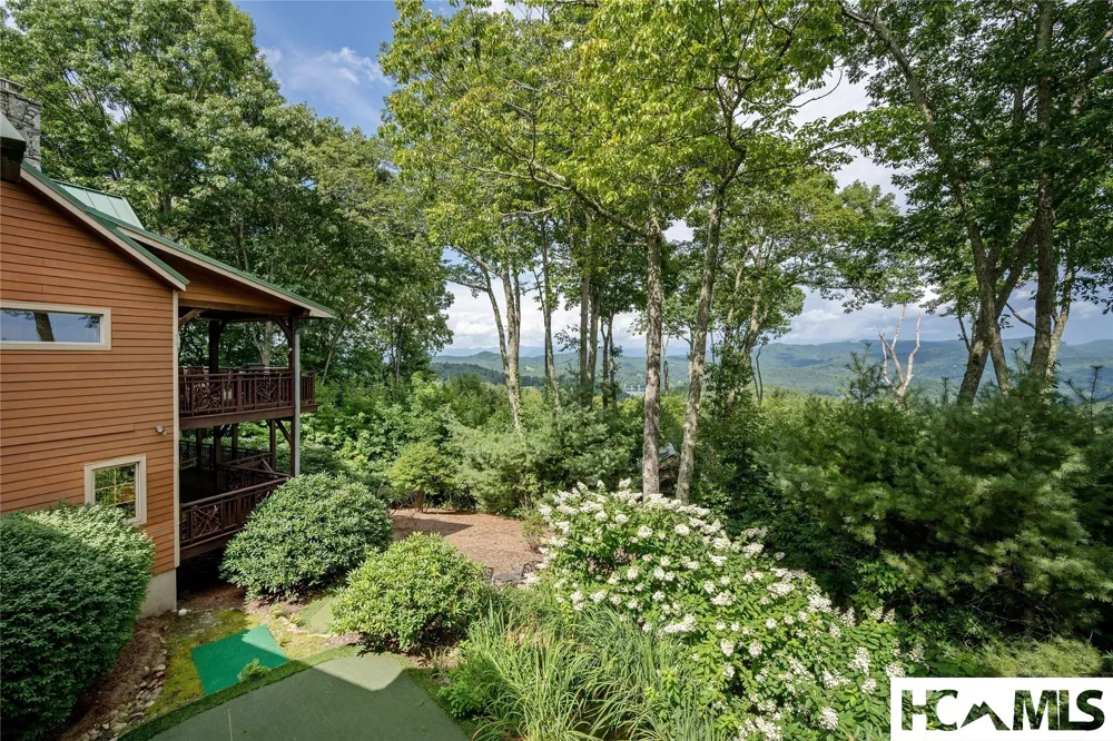 134 Bonanza Drive Cullowhee, NC 28723