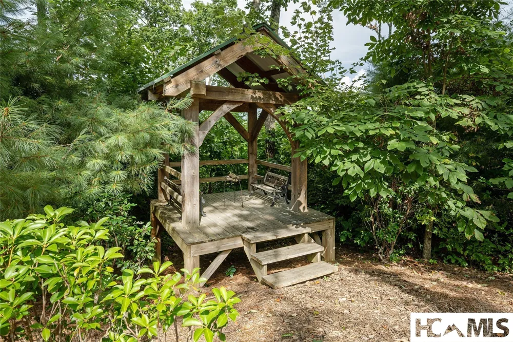 134 Bonanza Drive Cullowhee, NC 28723