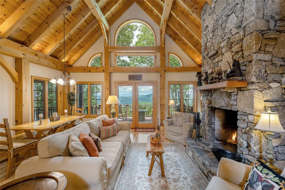 134 Bonanza Drive Cullowhee, NC 28723