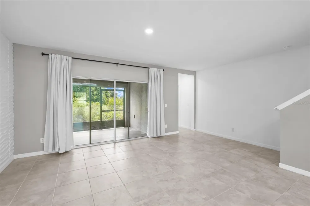 438 ANNABELLA WAY Davenport, FL 33837