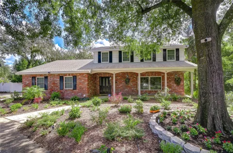 901 WOODVIEW DRIVE