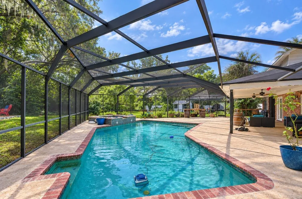 901 WOODVIEW DRIVE Brandon, FL 33511