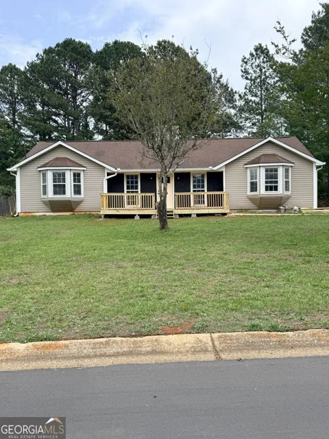 140 James CT