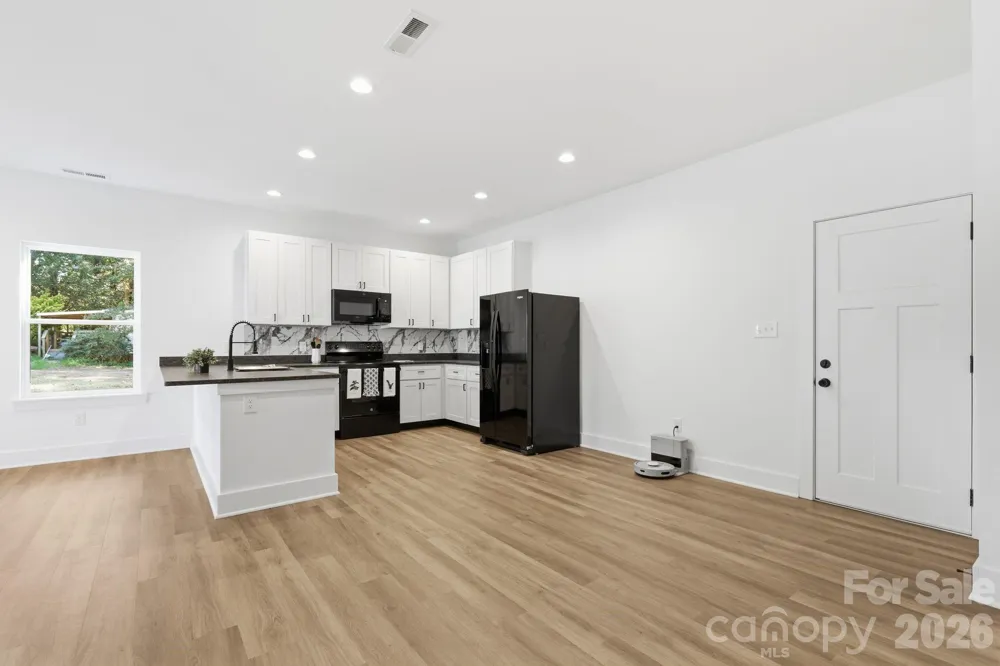 325 Chapel Street Landis, NC 28088
