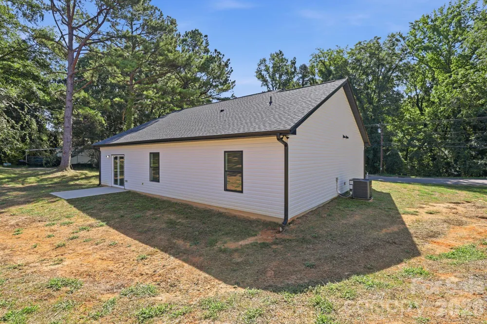 325 Chapel Street Landis, NC 28088